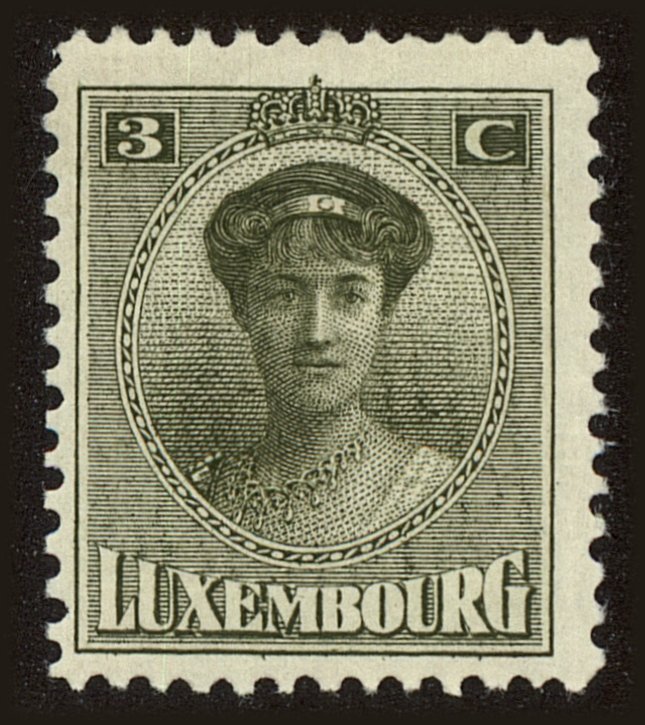Front view of Luxembourg 132 collectors stamp