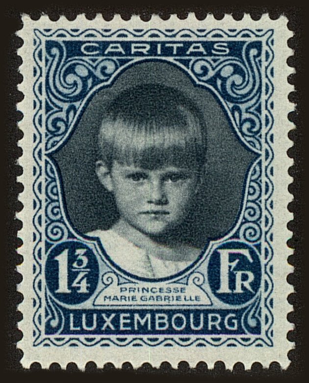 Front view of Luxembourg B39 collectors stamp