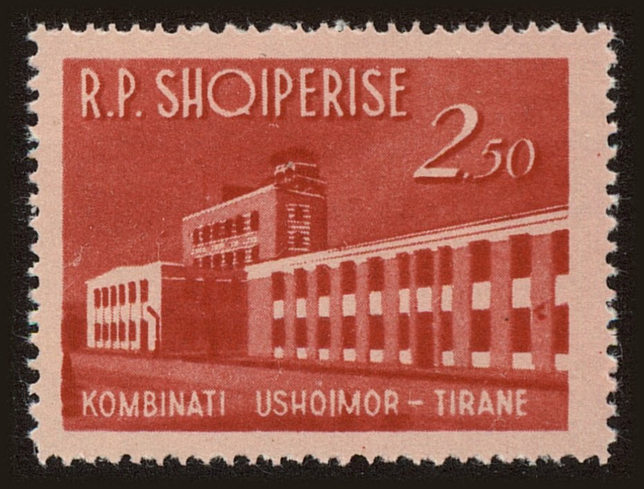 Front view of Albania 697 collectors stamp
