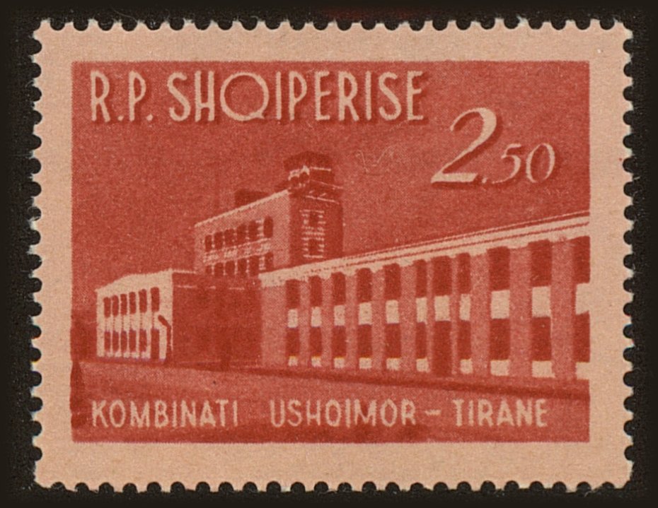 Front view of Albania 697 collectors stamp