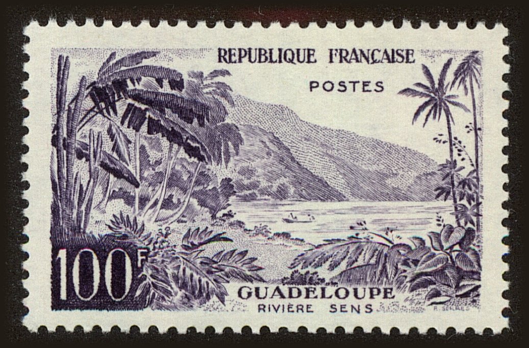 Front view of France 909 collectors stamp