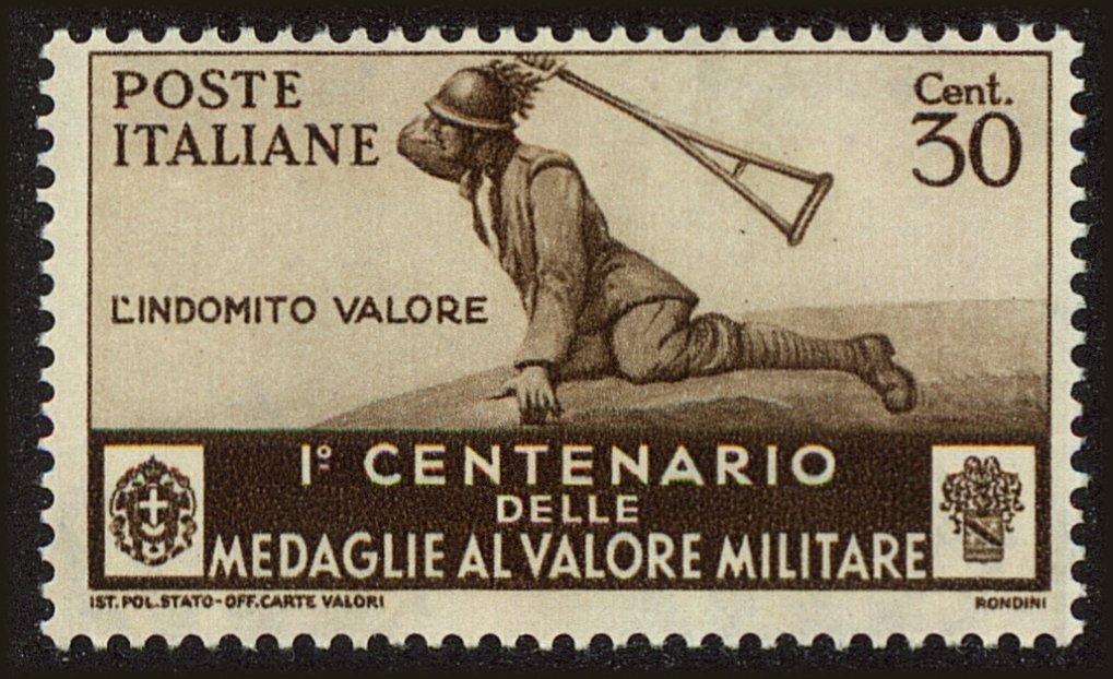 Front view of Italy 335 collectors stamp