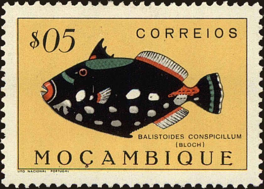 Front view of Mozambique 332 collectors stamp