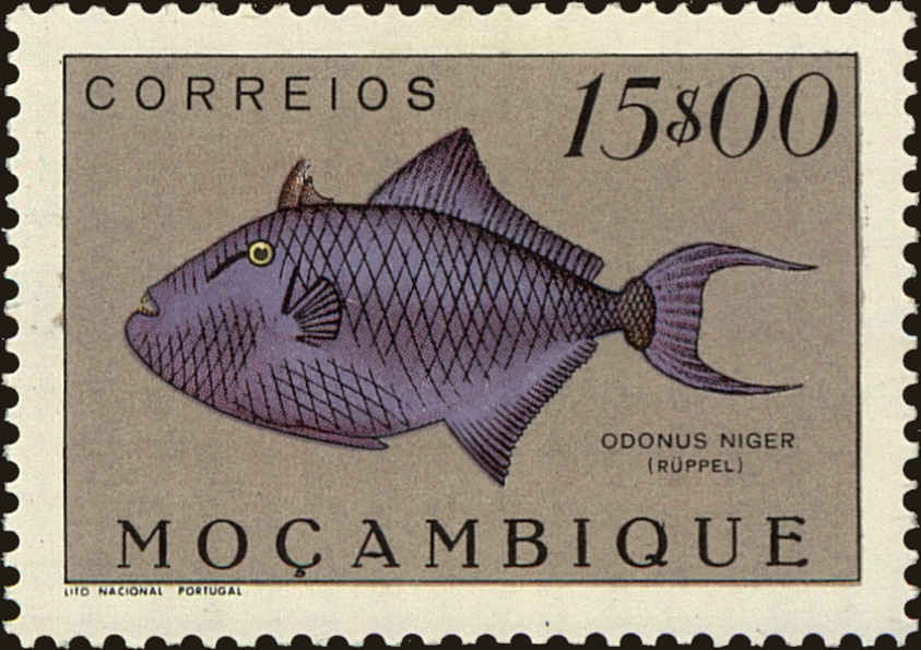 Front view of Mozambique 352 collectors stamp