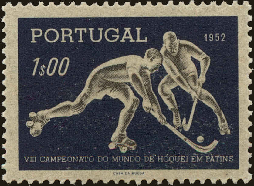 Front view of Portugal 749 collectors stamp