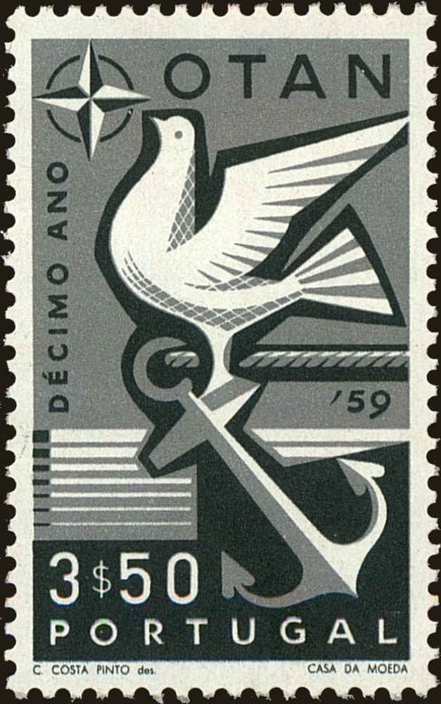 Front view of Portugal 847 collectors stamp