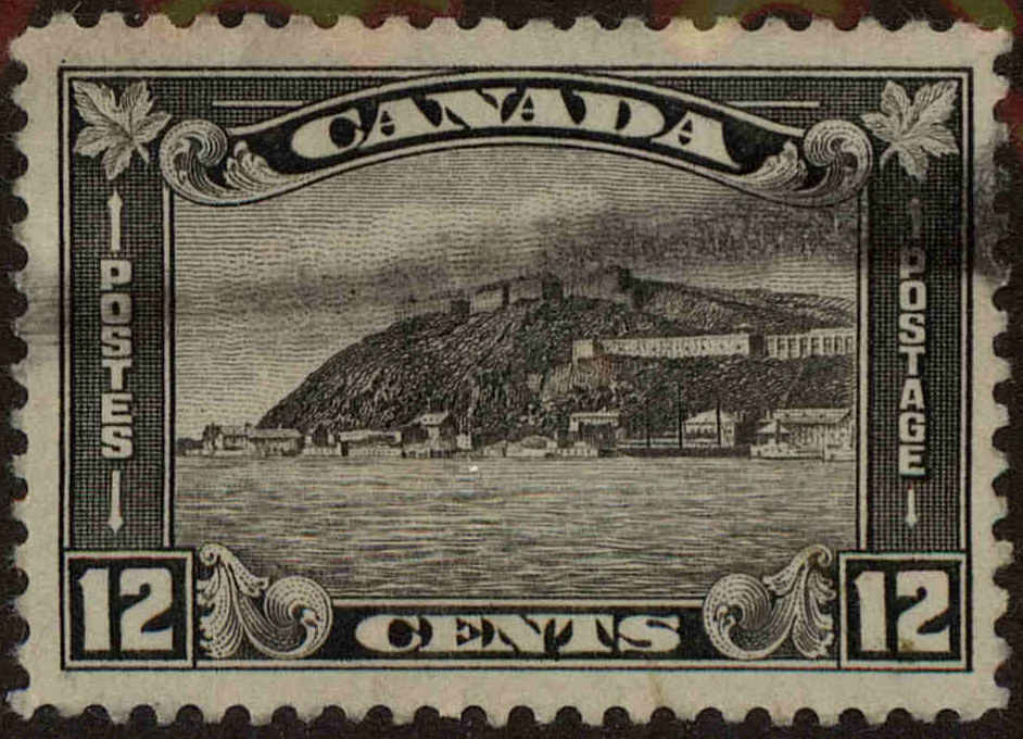 Front view of Canada 174 collectors stamp