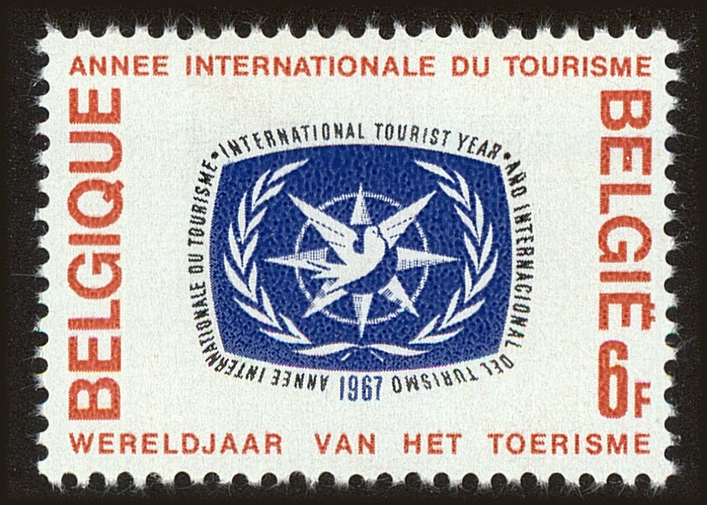 Front view of Belgium 682 collectors stamp