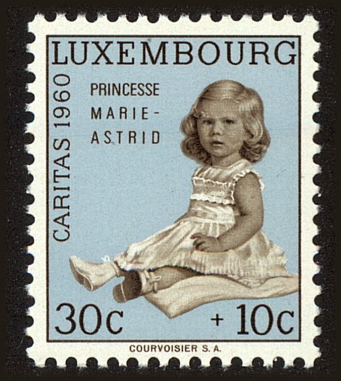 Front view of Luxembourg B216 collectors stamp
