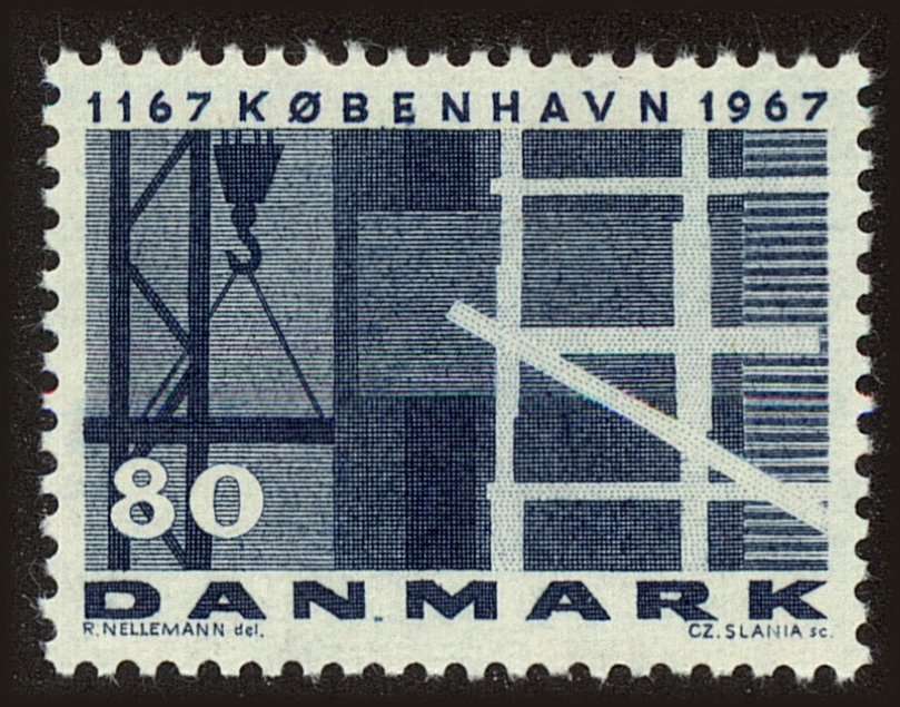 Front view of Denmark 435 collectors stamp