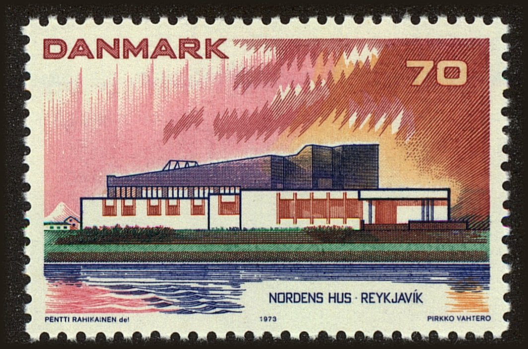 Front view of Denmark 522 collectors stamp