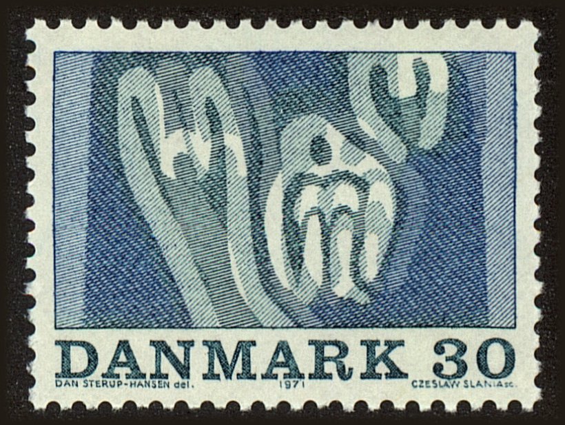 Front view of Denmark 482 collectors stamp