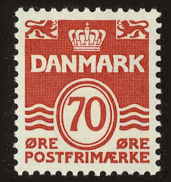 Front view of Denmark 497 collectors stamp