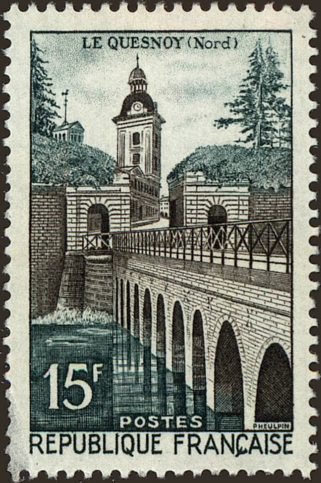 Front view of France 831 collectors stamp